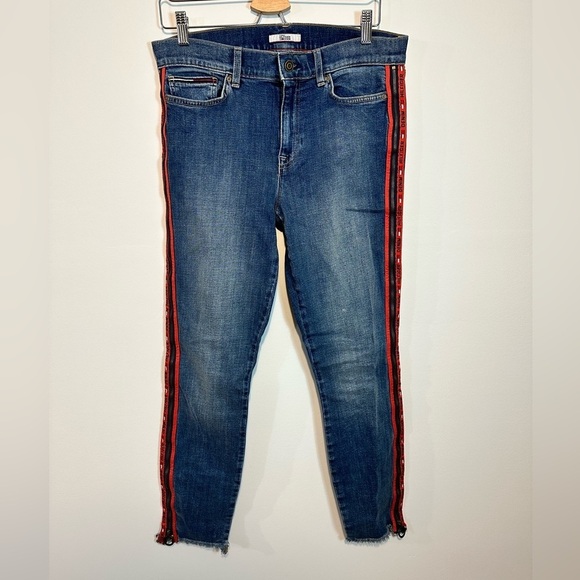 Tommy  Hilfiger Denim Jeans with Red Zipper Leg Details - Picture 1 of 13